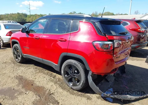 2018 Jeep Compass Altitude 4X4 z USA, uszkodzony, nr VIN 3C4NJDBB3JT395840